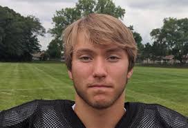 High school football: Onalaska, Nathan Lubinsky run over La Crosse Logan