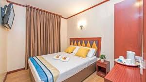 Situs tersebut berisi daftar apartemen, berikut harganya. 10 Hotel Murah Dekat Bandara Changi Singapura Tarif Di Bawah Rp 600 Ribu Di Lokasi Strategis Tribunnews Com Mobile