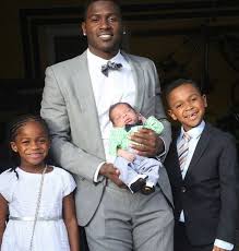 Shameika Brailsford Nfl Player Antonio Brown S Girlfriend Bio Wiki Photos Pittsburgh Steelers Funny Steelers Football Pittsburgh Steelers Quotes