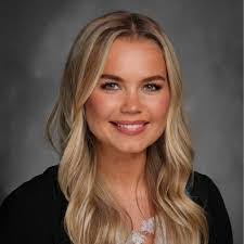 Emma Creech's Instagram, Twitter & Facebook