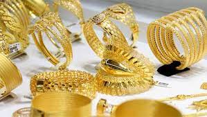 سعر الذهب عالمي لا يمكن التلاعب به لكن سعر المصنعية هو السعر الذي يضاف الى سعر الذهب نظير التصنيع و التشكيل. Ø³Ø¹Ø± Ø§Ù„Ø°Ù‡Ø¨ ÙÙŠ ØªØ±ÙƒÙŠØ§ Ø§Ù„ÙŠÙˆÙ… Ù…Ù‚Ø§Ø¨Ù„ Ø§Ù„Ù„ÙŠØ±Ø© Ø§Ù„ØªØ±ÙƒÙŠØ© ÙˆØ§Ù„Ø¯ÙˆÙ„Ø§Ø± Ø§Ù„Ø£Ù…Ø±ÙŠÙƒÙŠ 16 9 2020 Ø¬Ø±ÙŠØ¯Ø© Ù„Ø­Ø¸Ø§Øª Ù†ÙŠÙˆØ²
