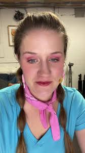 Kathryn Williams (@katmwilliamz)