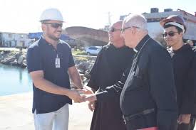 A emgepron assinou contrato para gerenciamento da construção de um barco hospital para a fraternidade são francisco de assis na providência de deus, entidade filantrópica cristã sem fins lucrativos. Barco Hospital Papa Francisco Embarca Para Amazonia Ancoradouro