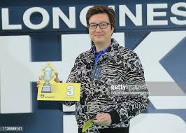 Owner Gary Ling draws the barrier No.3 for the HK Sprint runner... News  Photo