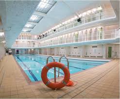 piscine des amiraux a paris 18e piscine piscine municipale piscine publique