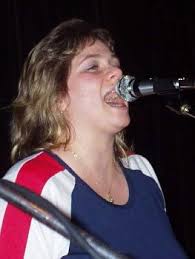 Do finále postupují : T ´N ´T a Fregata