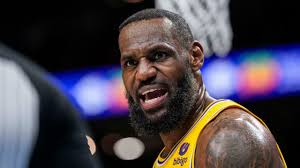 LeBron James Was Just About To Blow Up On His Lakers' Teammates Before  Getting Cut-Off