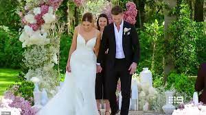 A marital dress, typically all white and decorated with frills and veils. Married At First Sight 2021 Premiere Snooty Bride Beck Rejects Husband Daily Mail Online