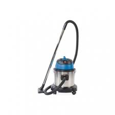 11 feet of total reach for cleaning above the floor. Basic Industrial Vacuum Cleaner 2400 Watts 70 Litre