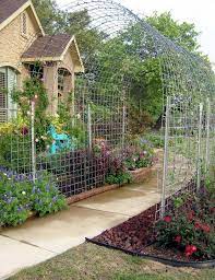 Diy Beautiful Garden Cedar Arbor Design Project Ideas Outdoor Plans And Tips Diybackyardgardenin Garden Archway Beautiful Gardens Garden Trellis
