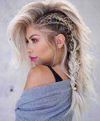 Pin By Lisa On Hair Make Up Hair Styles Long Curly Hair Wedding Hairstyles For Long Hair