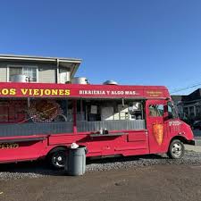 Los Viejones Food Truck — Mexican restaurant food truck in Gardena, California