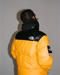 15 2 K Mentions J Aime 151 Commentaires Supreme Supremenewyork Sur Instagram Supreme The North Face Leather Jacket Men Shiny Jacket Mens Street Style