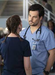 Grey S Anatomy Season 15 Episode 9 Recap Shelter From The Storm Greys Anatomy Season Greys Anatomy Greys Anatomy Facts