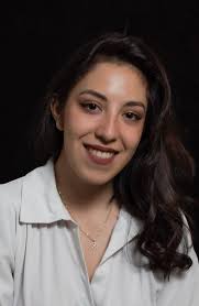 Performers give Shakespeare's 'Taming of the Shrew' border twist Modernized  'Taming of the Shrew' comes to Madeline Park- El Paso Matters