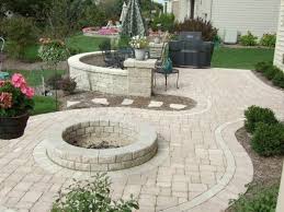 Gartengestaltung Mit Stein Garten Gestalten Vorga In 2020 Fire Pit Patio