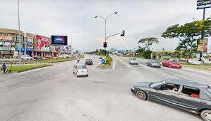 Pantai pasir putih pik 2 dan daftar lengkap kuliner halal pantjoran pik. Perak Led Screen Advertising Agency Led Screen At Jalan Pasir Puteh Station 18 Ipoh Perak Malaysia