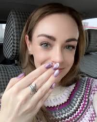 It was an interesting “weekend” for me, a pretty solid mingle of self-care  and grief. Got to celebrate a friend's birthday (of course all my photos  are selfies and food, but others