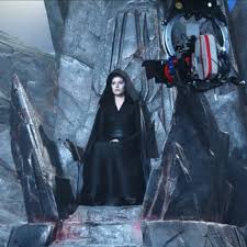 Daisy Ridley Updates On Twitter Ray Star Wars Rey Star Wars Star Wars Cast