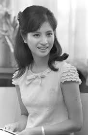 matsubara chieko 松原智恵子 おしゃれまとめの人気アイデア pinterest roman korotich 2021 女性 ジャパニーズビューティー フラワーガールドレス