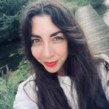 Samira Madani Clubhouse Profile, Followers, Statistics (@bttmup)