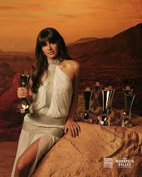 Ella Langley SWEEPED ✨🏆👏 📸 Academy of Country Music Awards portraits  refreshed by @mountainvalleywater