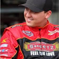 RyanRobertson31 (@RyanRobertson31)