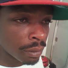 Stream Pepe Perry music