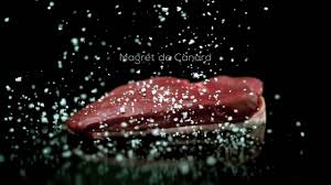 Le Chef Philippe Etchebest Nous Donne Ses Precieux Conseils Pour Reussir La Cuisson Du Magret De Philippe Etchebest Philippe Etchebest Recette Magret De Canard