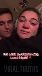 Abby Waller's Instagram, Twitter & Facebook