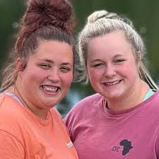 Country Singer Jackson Dean is engaged to Shannon Miscoll. Dean's fiancée,  Shannon Miscoll, took to Instagram to announce the news, alongside photos  of the romantic engagement in the woods and her new