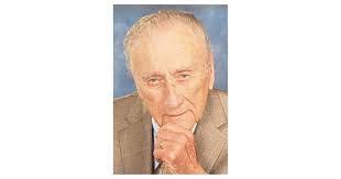 Scott Kiger's Instagram, Twitter & Facebook