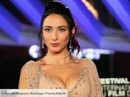 Delphine wespiser's age 26 years & zodiac sign capricorn, nationality french (by birth). 2021 Delphine Wespiser Succumbed To Aesthetic Medicine Her Revelations Femme Actuelle Le Mag