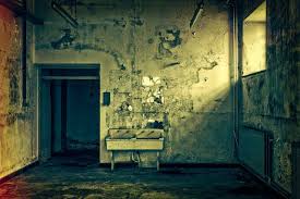 They can adjust the difficulty based on whether you're doing well or not. Popular Horror Escape Rooms Zombie Crime Scene Escape Rooms