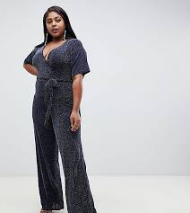 Tuttavia, mi rendo conto che molte di noi non osano indossarla perché la considerano un capo difficile che mette troppo in risalto le curve e non aiuta a dissimulare i. 20 Tute Intere Plus Size Favolose Da Indossare 24 H Stylight