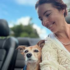 Radiating Aloha Frequencies 🌈🌈🌈 As I recently crossed through the portal  of my 40th dance around the sun 💃 ☀️💃 Eternally grateful for this Gift 💝  of life . Embracing the many