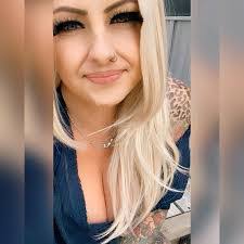 Cheryl Heppner's Instagram, Twitter & Facebook