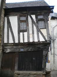 15th Century House And Shop For Sale In France Medievalists Net Medieval Houses Historical Buildings Architecture Timber Frame Building