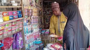 He does not know how to be a partner, he never had to. Nigerian Aphrodisiac Potions For A Happy Marriage Africa Dw 20 06 2019