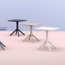 Nous utilisons des cookies pour améliorer votre expérience utilisateur sur les petites tables. Petite Table Carree En Resine Sky 4 Pieds Com