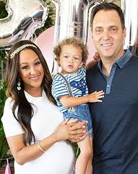 Watch Inside Tamera Mowry S Very Pink And Co Ed Baby Shower Tamera Mowry Welcome Baby Girls Celebrity Moms