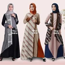 Kombinasikan antara motif batik dengan kain polos untuk membuat gamis yang cantik dan elegan. Model Baju Batik Gamis Terbaru 2020 Hijabfest