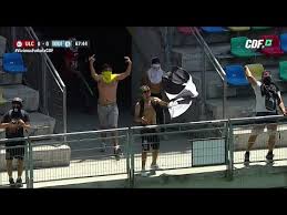Union la calera v iquique live football scores and match commentary. Futbol Chileno Supuestos Hinchas De Colo Colo Entraron Al Estadio Donde Se Jugaba La Calera Vs Deportes Iquique El Cual Se Suspendio Video Nczd Internacional El Bocon