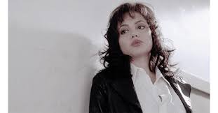 She catapulted to fame as american supermodel, gia carangi, in the hbo blockbuster biographical. Hbo Gia 90er Gif On Gifer By Tygom