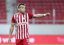 From 2004 until 2006, he was assistant. Xbv7yxndpd17mm