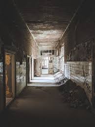 Beelitz is situated about 18 km (11 mi) south of potsdam, on the rim of the zauche glacial sandur plain. Lost Places Ein Besuch Der Beelitzer Heilstatten Reiselust Und Fernweh