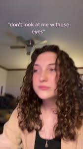 just gimme one look 😳🤭 #fyp #trending #curlyhair