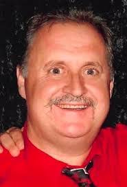 Adalberto Cunha's Instagram, Twitter & Facebook