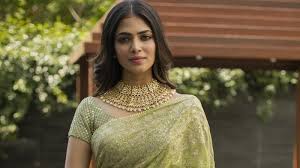 Ask midukki a question #malavika mohanan #malayalam cinema #pattam pole #she has a tumblr and a twitter and a blog and fb and everything #seems very relatable :p #i'm eager to watch this movie #not just because. Malavika Mohanan In Tiktok Trouble