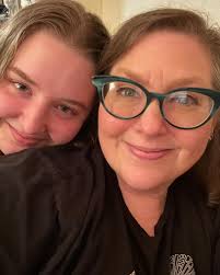 Tara Johnson-Medinger (@littlemissanomaly) · Instagram 照片和视频